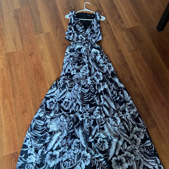 Ralph Lauren Maxi dress - Picture 2 of 7